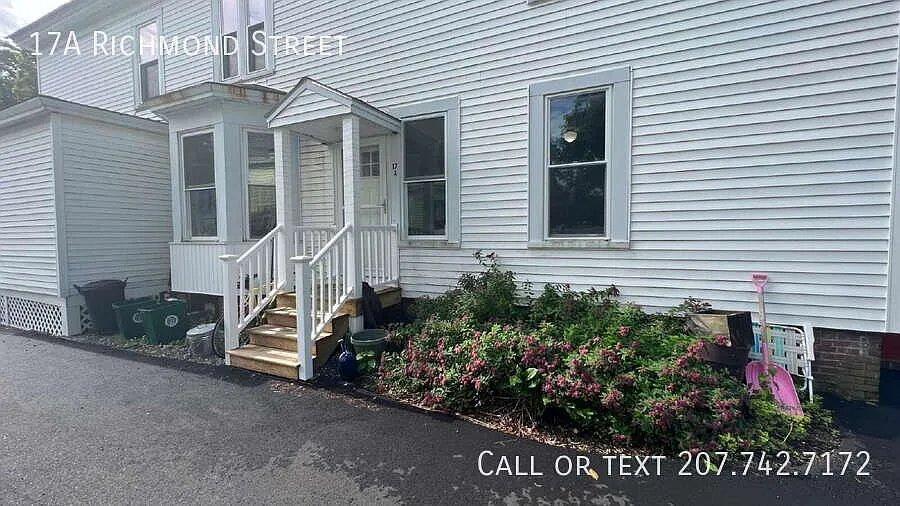Spacious First Floor 1 Bedroom, Close To Downtown Dover — Photo 2