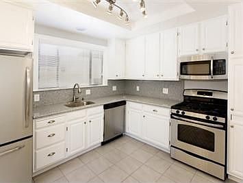 1st image of 42 Clairview Ct