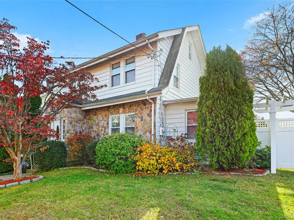 12 Irenhyl Avenue, Port Chester, NY 10573