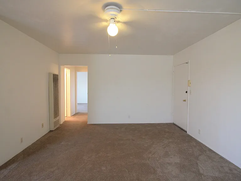 2835 Polk Ave — Photo 6