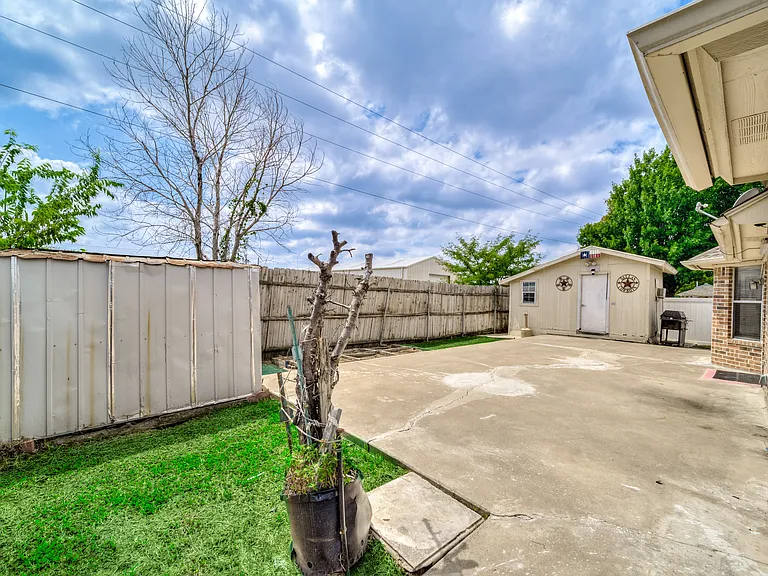 3300 Tommy Hays Dr — Photo 28