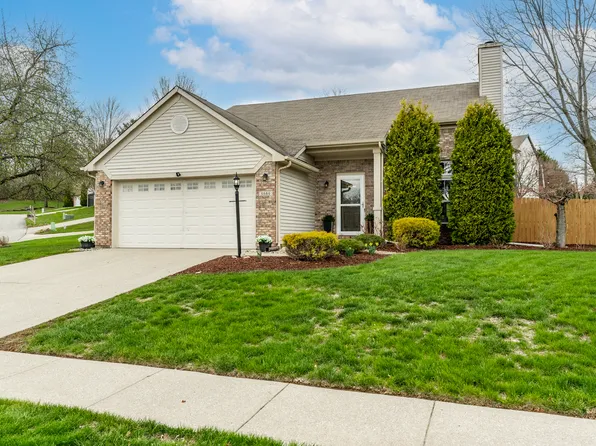 9660 Overcrest Dr, Fishers, IN 46037