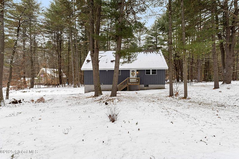 2nd image of 46 Lausanne Lane