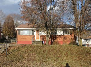 1028 Markham Cir SE, Roanoke, VA 24014