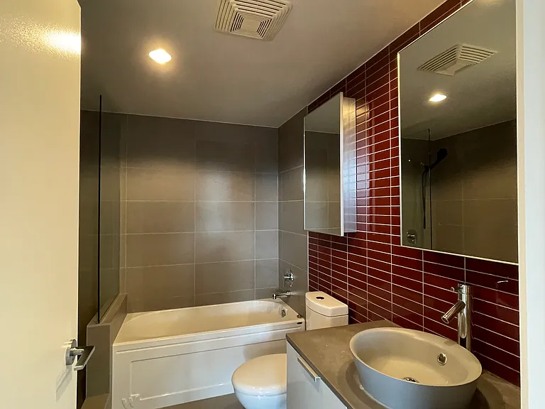 128 Cordova St W #1806 — Photo 11