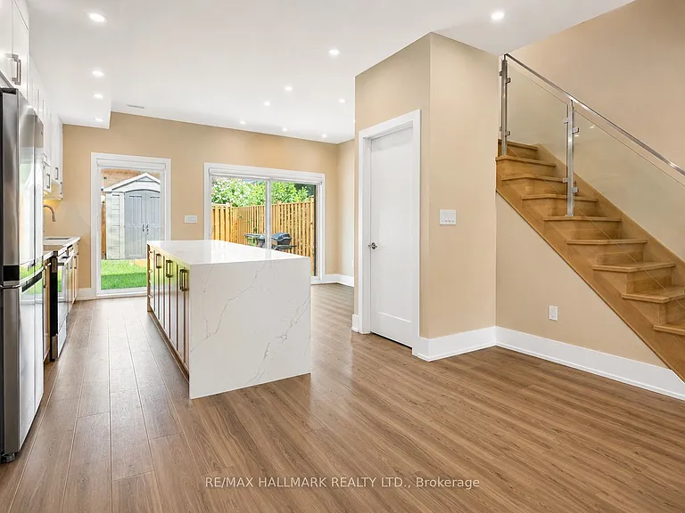 72 Jones Ave #L — Photo 10