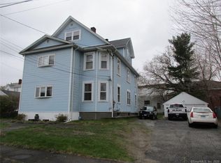 18 Apple St, Torrington, CT 06790