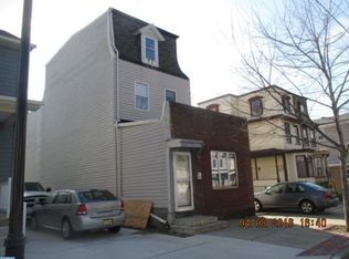324 Market St, Gloucester City, NJ 08030