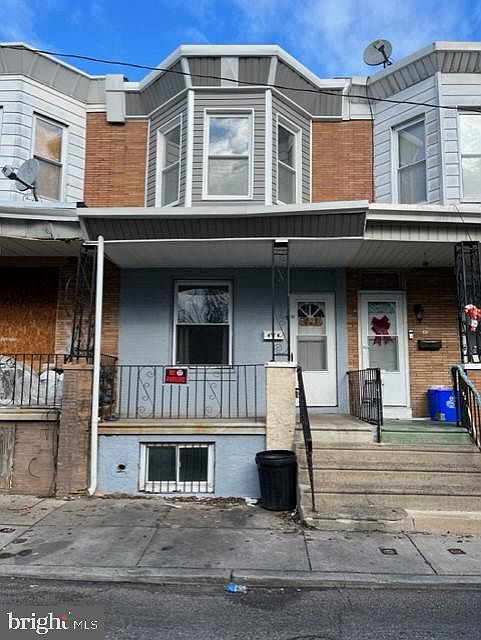 1st image of 629 E Wensley St