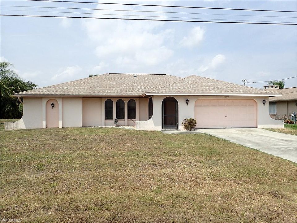 1st image of 1443 SE 19th St