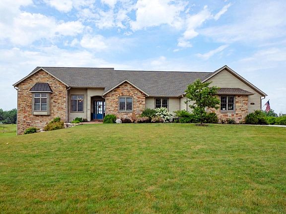 2nd image of 4268 S Woodcrest Ridge DRIVE