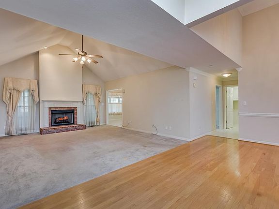 2nd image of 2601 Steeplechase Ct