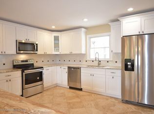 17 Jurgelsky Rd, Monroe Township, NJ 08831