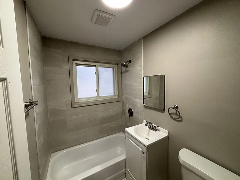 31807-31809 Tuscola Ct #2 — Photo 9