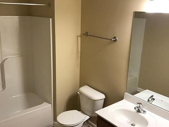5th image of 11314 Breeze Cir Unit 201