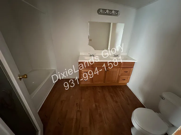 313 Breeding Ln — Photo 15