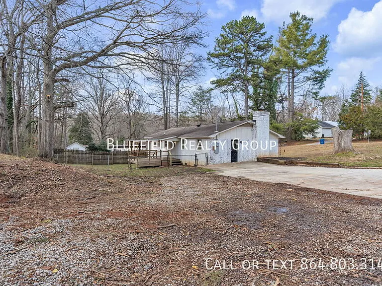 107 River Road Cir — Photo 24