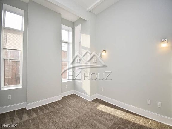 Gallery Images