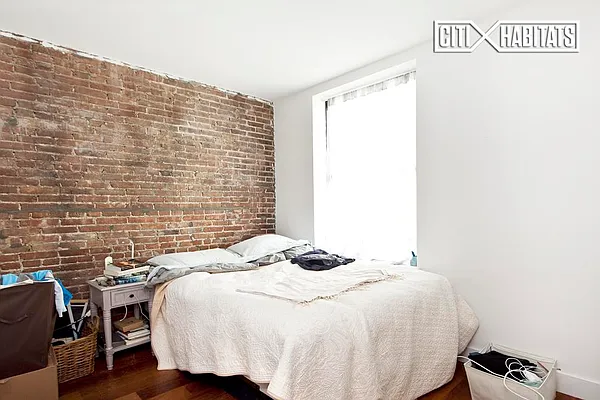 Rented by Citi Habitats | media 42