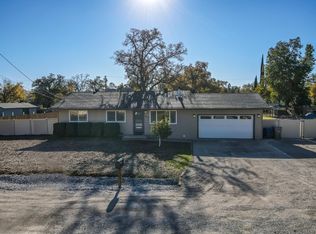 19011 Freda Ln, Redding, CA 96003