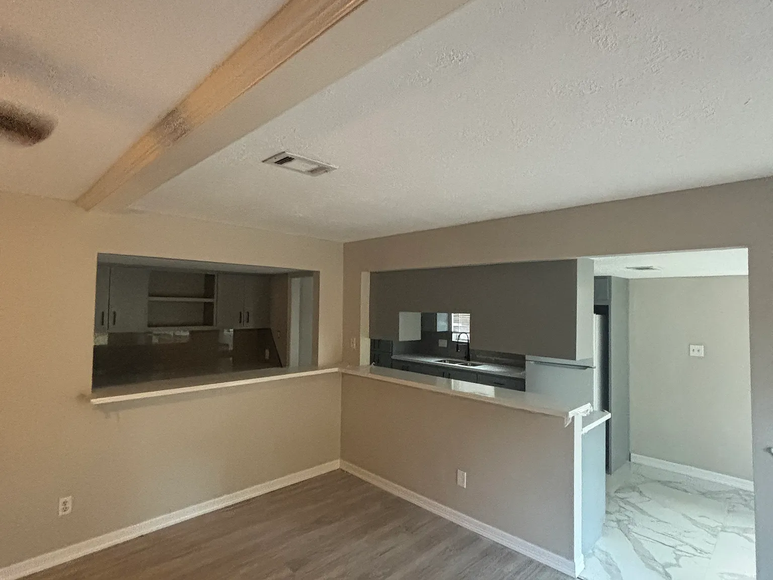 3 bed, 1704 sqft, $2,000 — Photo 4