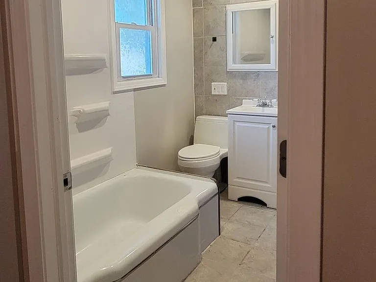 704 S Kimball St — Photo 9