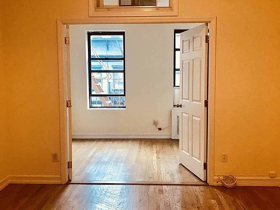 4th image of 339 E 81st St APT 4D