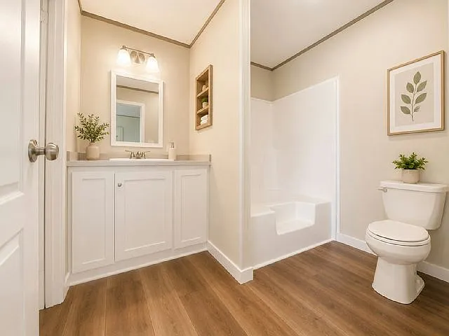3 bed, 2.0 bath, 1056 sqft, $1,920 — Photo 4