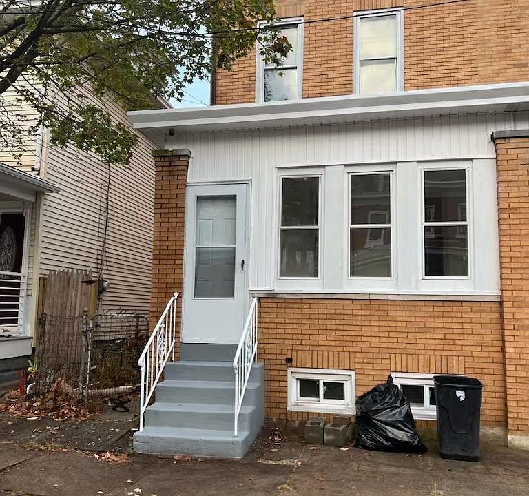 2nd image of 147 Barnt Ave