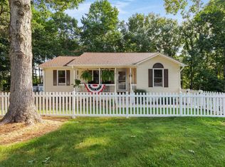 15 Morrowdale Ln, Landrum, SC 29356