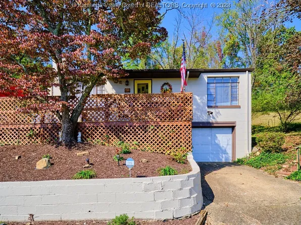 150 Stricker Rd, Charleston, WV 25314