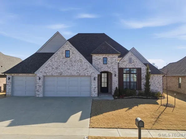 6418 E 127th St S, Bixby, OK 74008