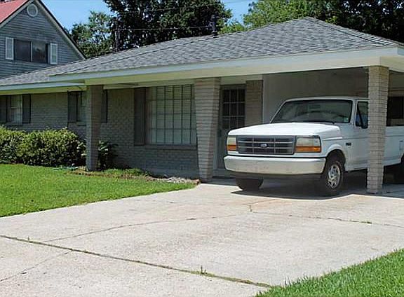 2nd image of 123 Cawthorn Dr