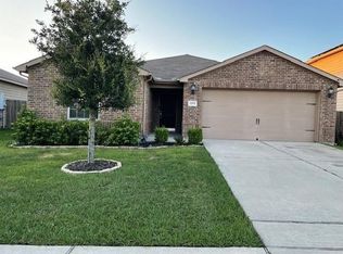 1215 Wallflower Ave, Baytown, TX 77521