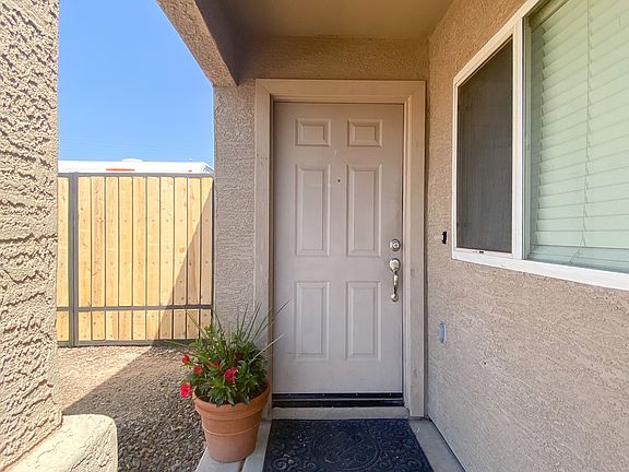3rd image of 21141 N 91st Dr