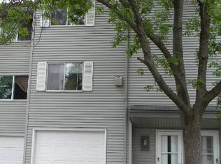 373 Dorland Rd S, Maplewood, MN 55119