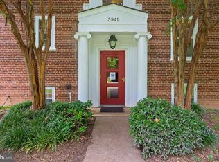 3941 Langley Ct NW APT C579, Washington, DC 20016