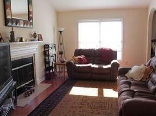 1688 Buffett Cir, Hickory, NC 28602