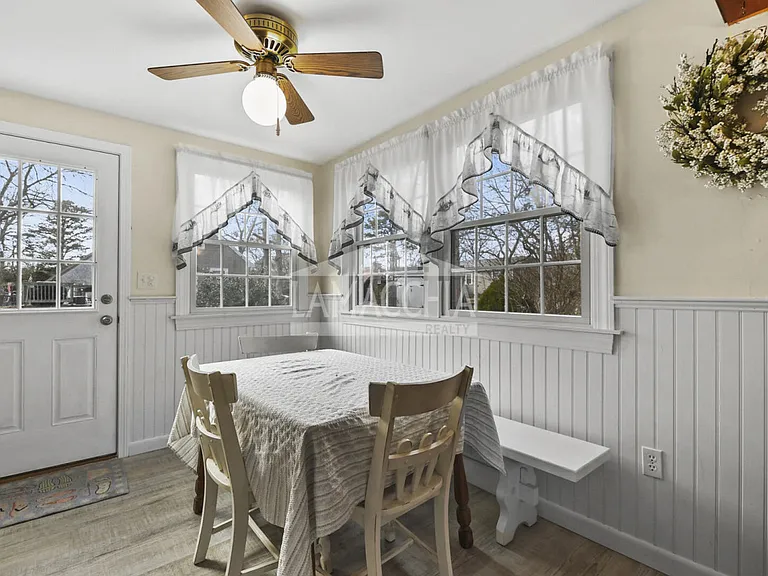 81 Antlers Shore Dr — Photo 11