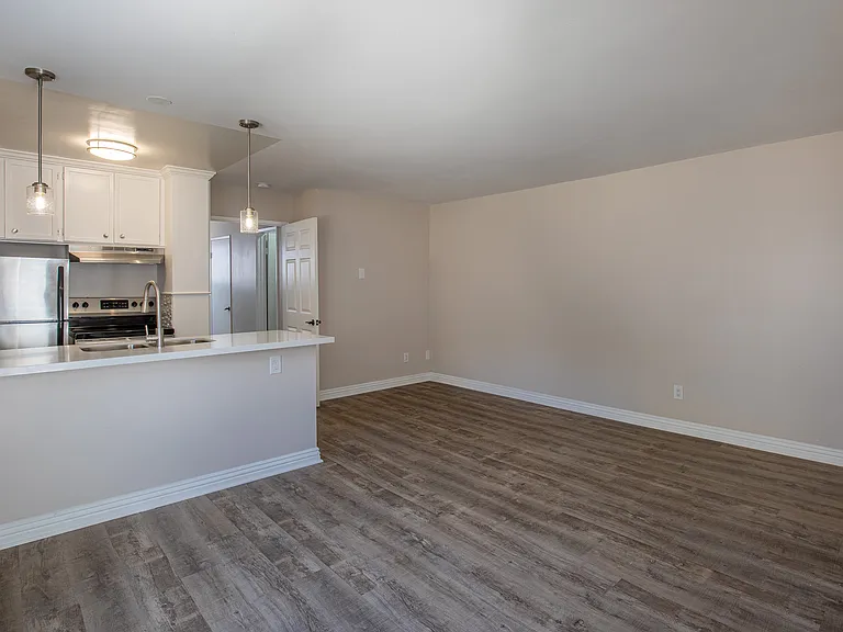 2411 Adams Ave #22 — Photo 2