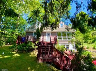 413 Glen Rd, Sparta, NJ 07871