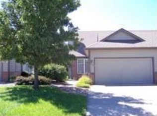 2009 N Pointe Dr, Manhattan, KS 66502