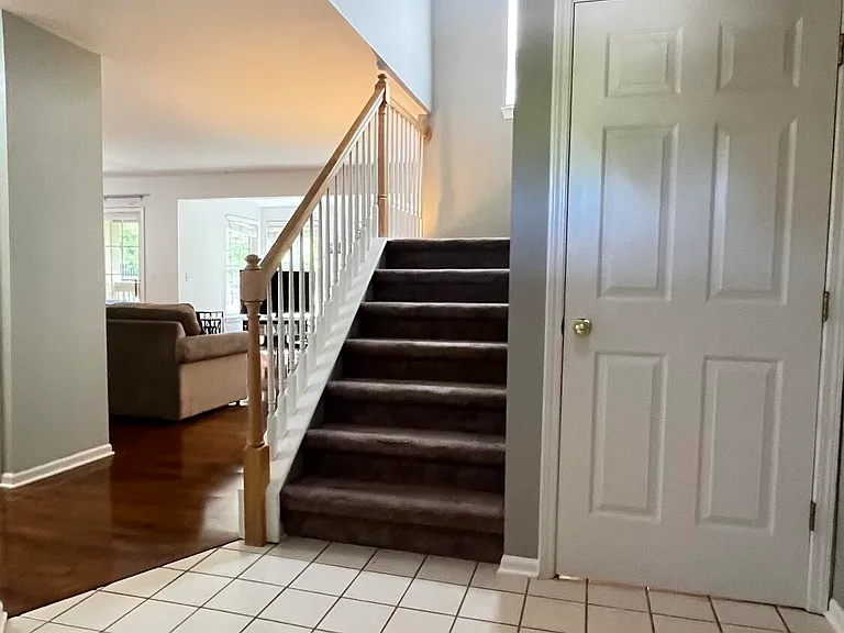 771 Taylor St — Photo 3
