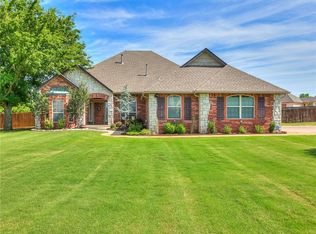 4805 Tenkiller Pl, Moore, OK 73165