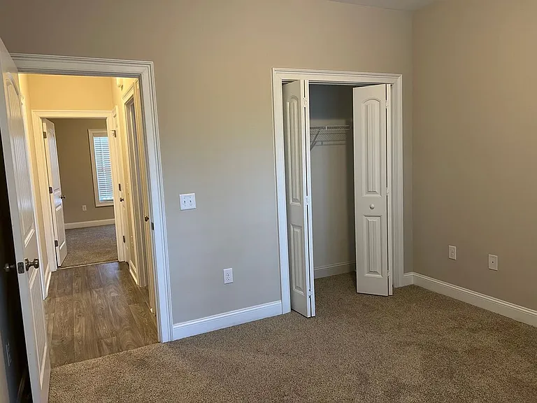 504 Whiddy Loop — Photo 7