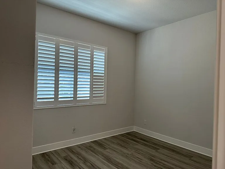 817 Cosmos Dr — Photo 32