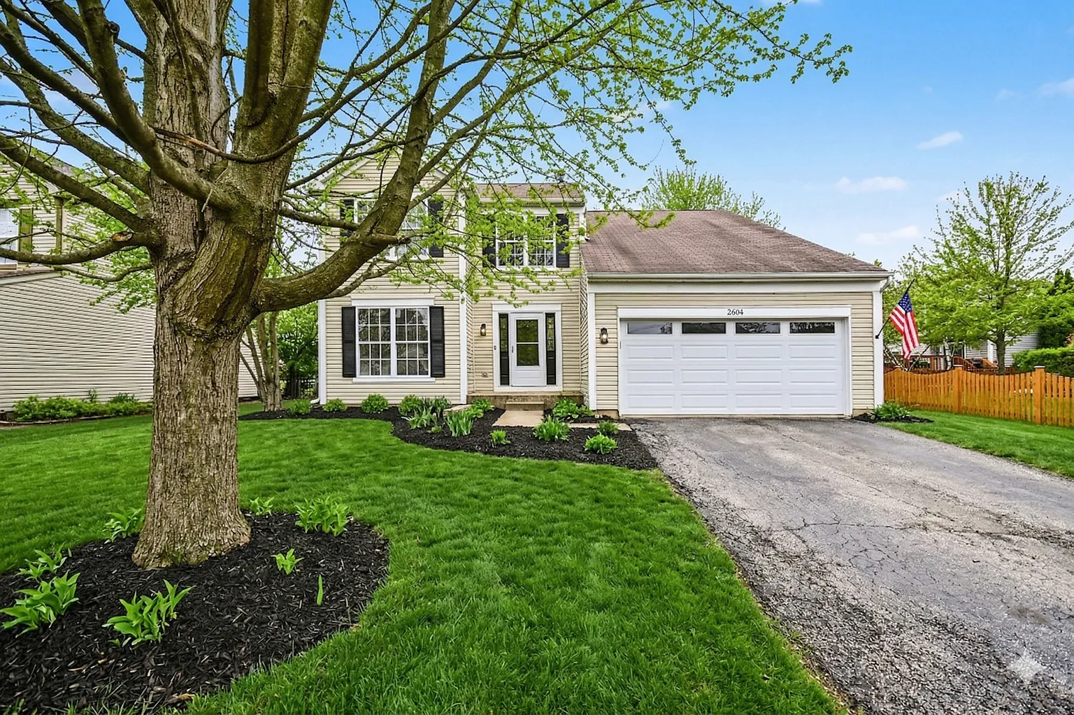 2604 Discovery Dr photo 1