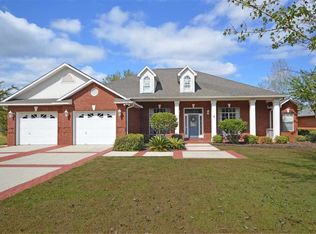 5726 Dunbar Cir, Milton, FL 32583