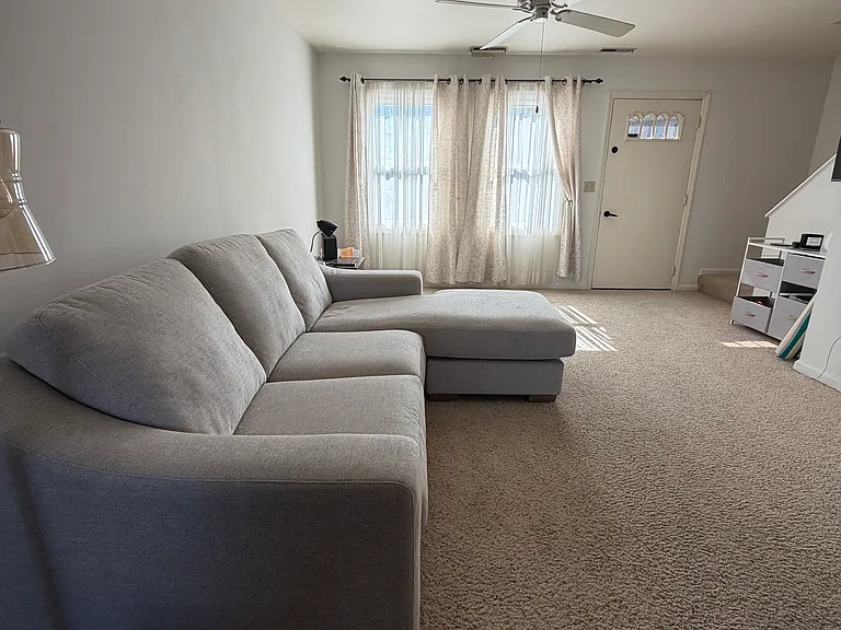 3823 W Palmyra Ct — Photo 11
