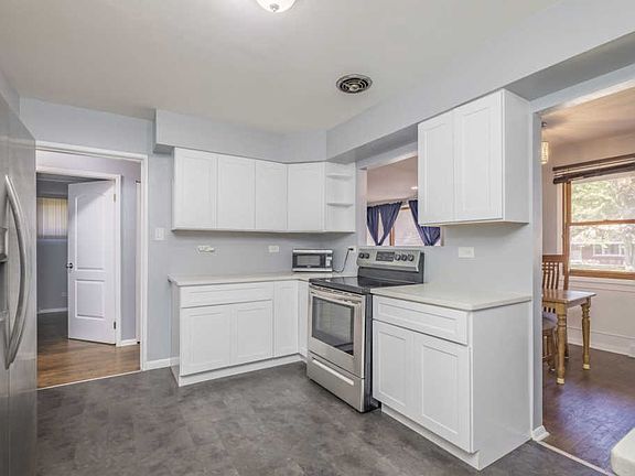 2nd image of 17216 Country Ln